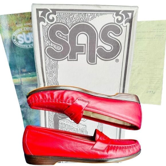 SAS Tripad Comfort Shoes Made In USA Vintage Wink Red Leather Penny Loafers Slip - Picture 1 of 13